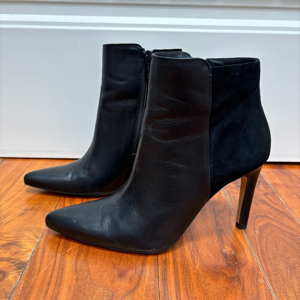 Saint + Sofia Tamara Heeled Ankle Boot in Black Leather 6 - Picture 7 of 13